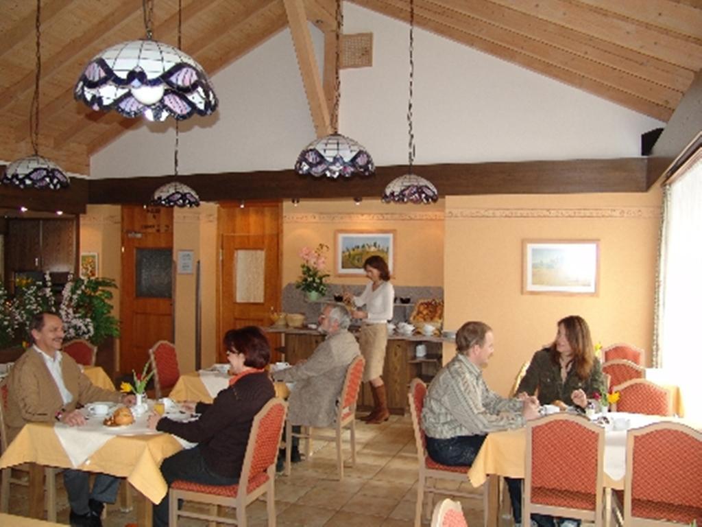 Hotel Am Wald Ottobrunn Extérieur photo