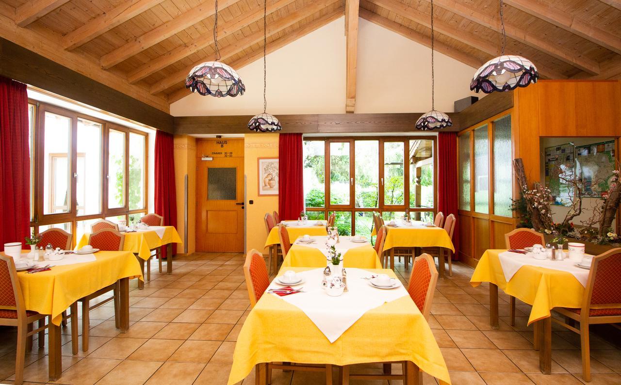 Hotel Am Wald Ottobrunn Extérieur photo